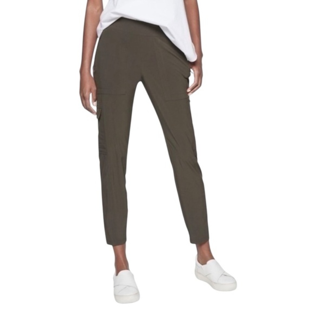 Athleta Chelsea Cargo Lined Pant